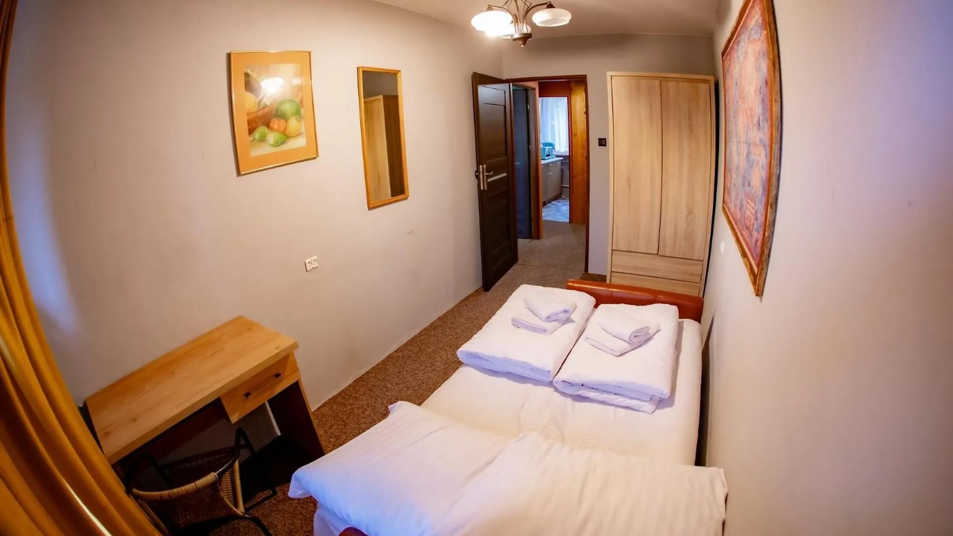 Apartament 3 Sypialnie, 3 Bedrooms 브로츠와프 아파트